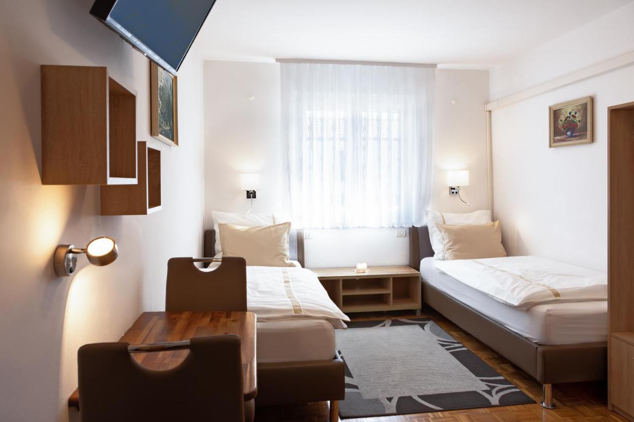 Rooms Gril Postojna Exterior foto