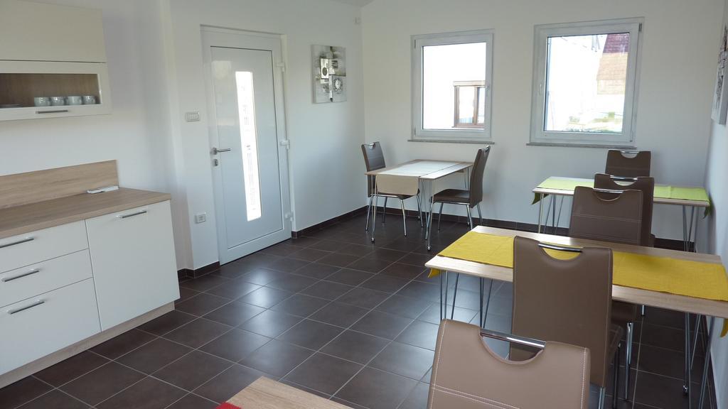 Rooms Gril Postojna Exterior foto